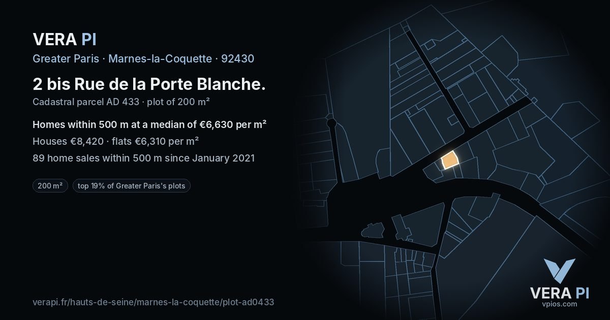 2 bis Rue de la Porte Blanche, Marnes-la-Coquette at night – the plot lit, the parcels around coloured by the prices near them