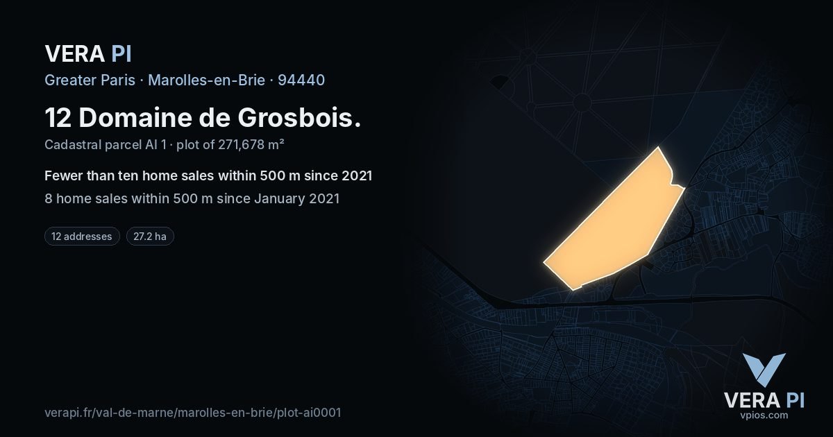12 Domaine de Grosbois, Marolles-en-Brie at night – the plot lit, the parcels around coloured by the prices near them