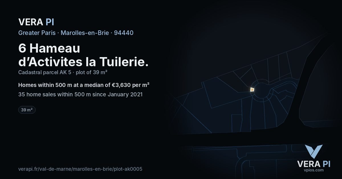 6 Hameau d’Activites la Tuilerie, Marolles-en-Brie at night – the plot lit, the parcels around coloured by the prices near them