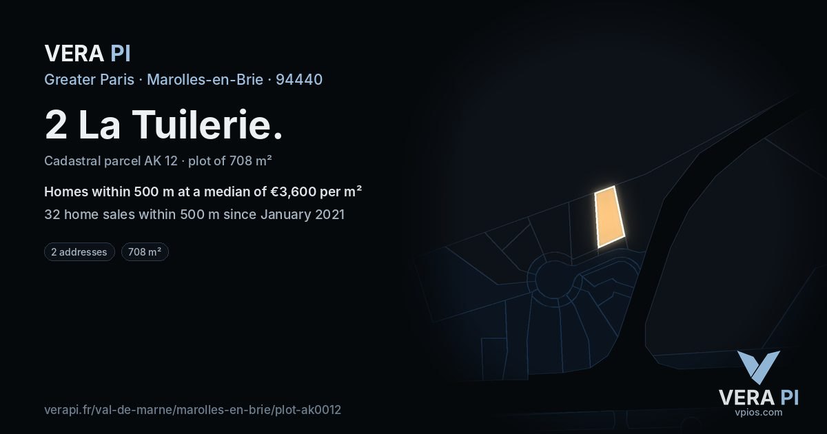 2 La Tuilerie, Marolles-en-Brie at night – the plot lit, the parcels around coloured by the prices near them