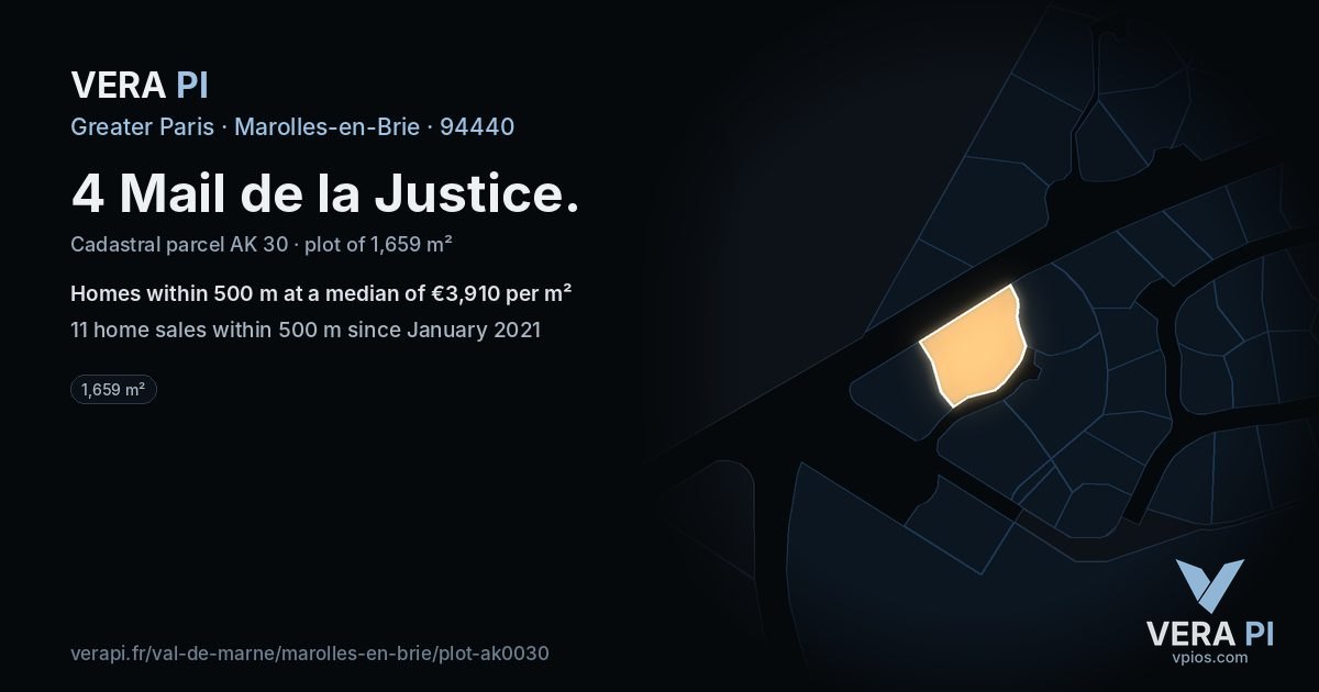 4 Mail de la Justice, Marolles-en-Brie at night – the plot lit, the parcels around coloured by the prices near them