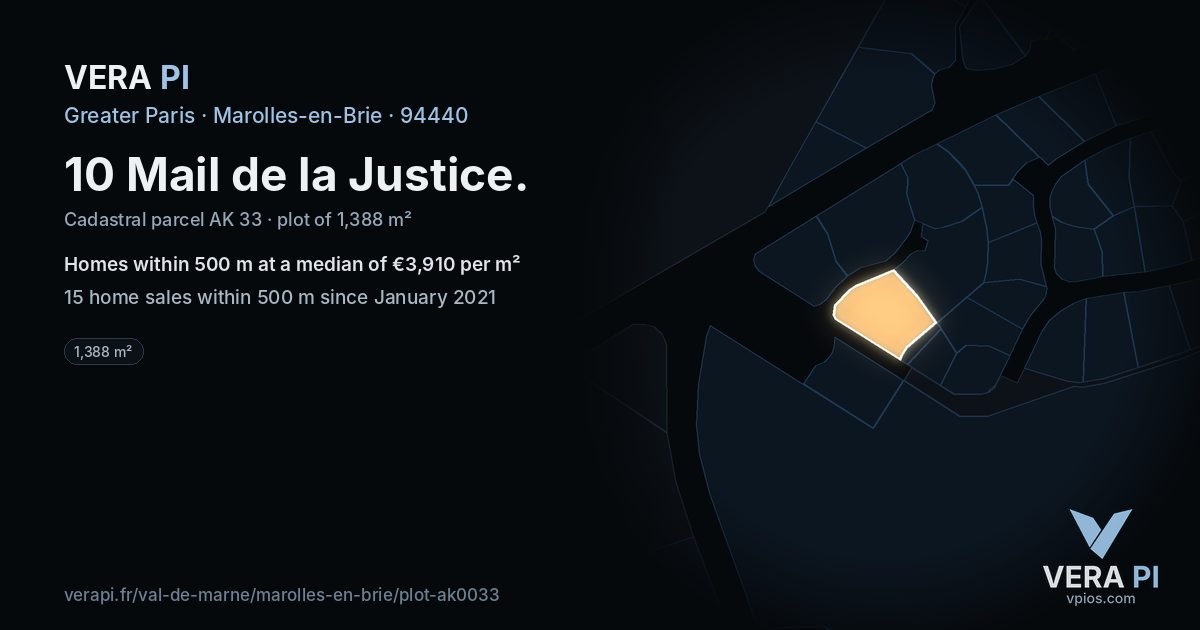 10 Mail de la Justice, Marolles-en-Brie at night – the plot lit, the parcels around coloured by the prices near them