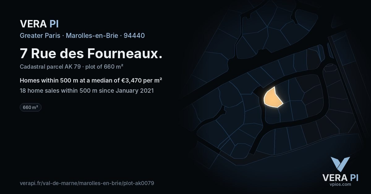 7 Rue des Fourneaux, Marolles-en-Brie at night – the plot lit, the parcels around coloured by the prices near them