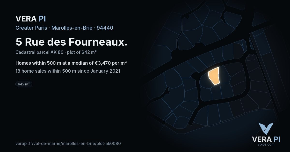 5 Rue des Fourneaux, Marolles-en-Brie at night – the plot lit, the parcels around coloured by the prices near them