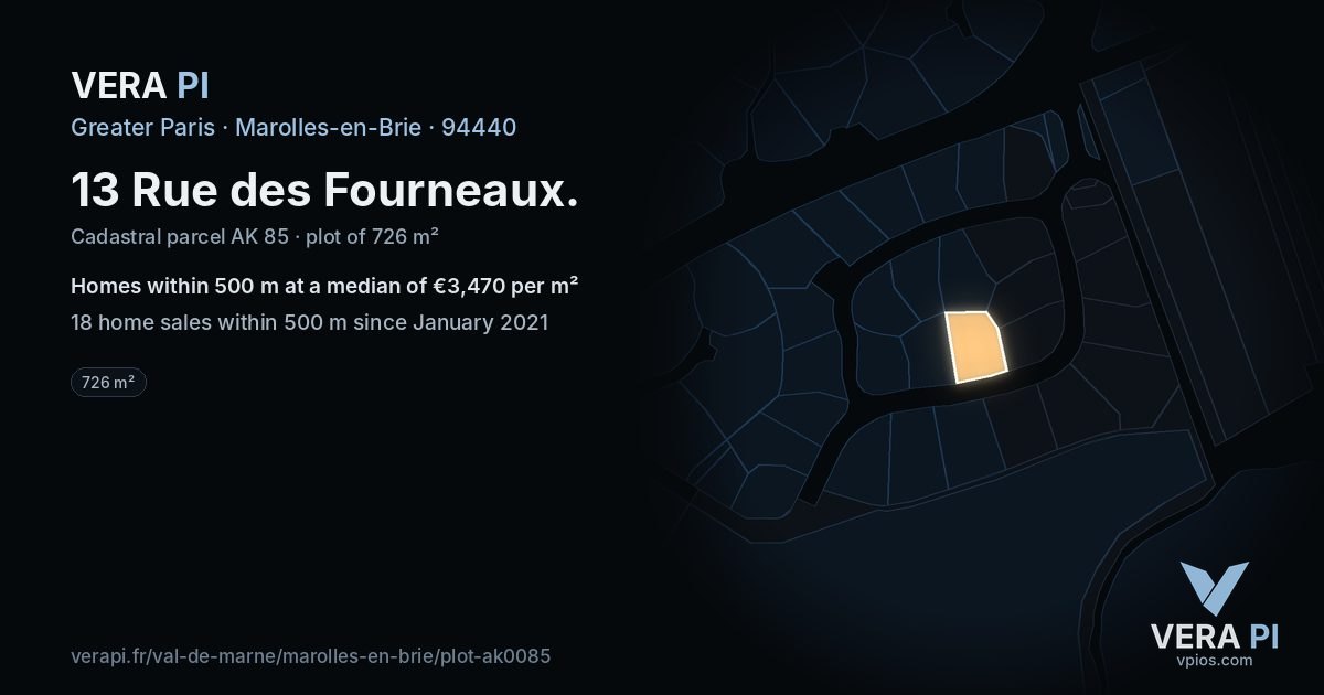 13 Rue des Fourneaux, Marolles-en-Brie at night – the plot lit, the parcels around coloured by the prices near them