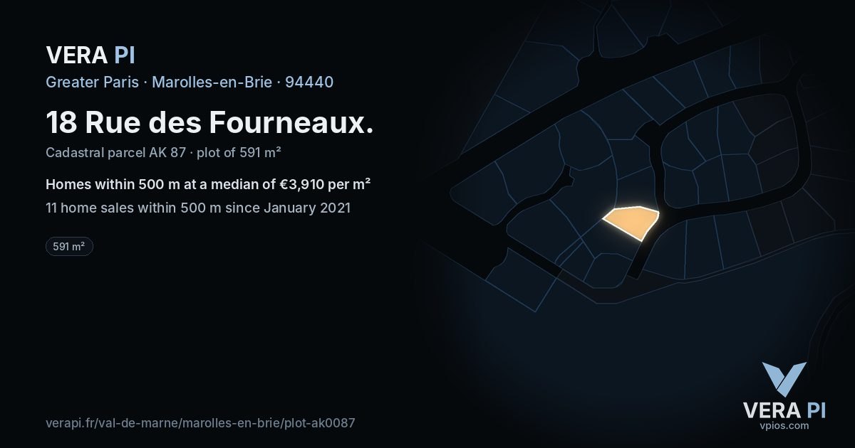 18 Rue des Fourneaux, Marolles-en-Brie at night – the plot lit, the parcels around coloured by the prices near them