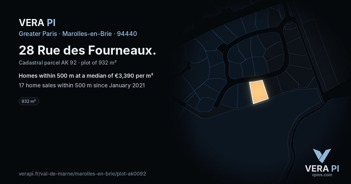 28 Rue des Fourneaux, Marolles-en-Brie at night – the plot lit, the parcels around coloured by the prices near them