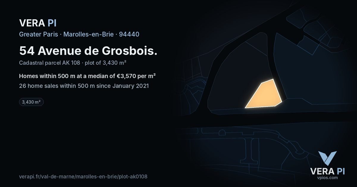 54 Avenue de Grosbois, Marolles-en-Brie at night – the plot lit, the parcels around coloured by the prices near them