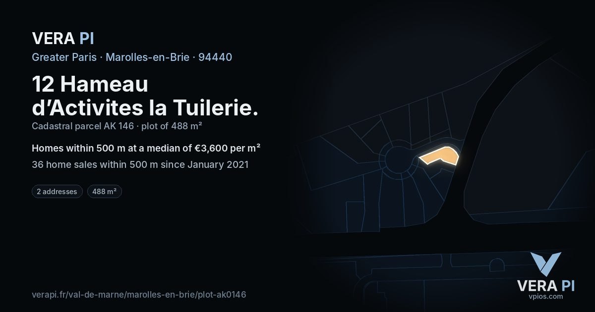 12 Hameau d’Activites la Tuilerie, Marolles-en-Brie at night – the plot lit, the parcels around coloured by the prices near them