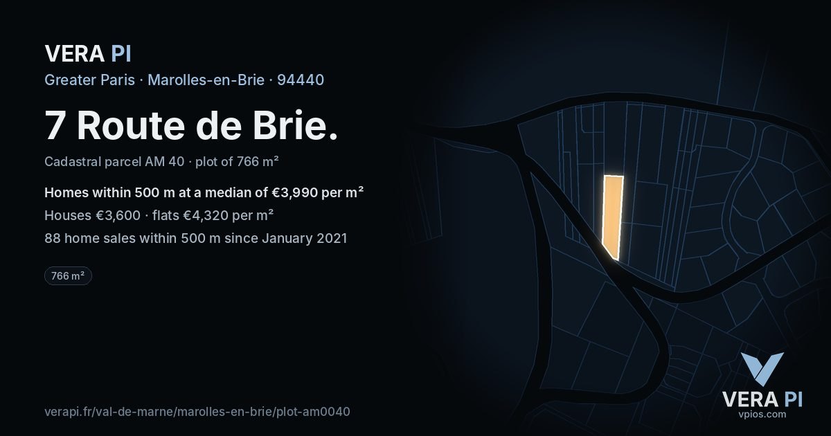 7 Route de Brie, Marolles-en-Brie at night – the plot lit, the parcels around coloured by the prices near them