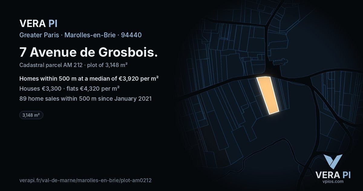 7 Avenue de Grosbois, Marolles-en-Brie at night – the plot lit, the parcels around coloured by the prices near them