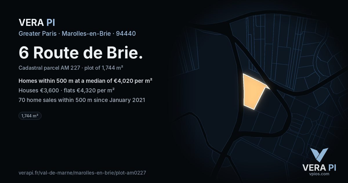 6 Route de Brie, Marolles-en-Brie at night – the plot lit, the parcels around coloured by the prices near them