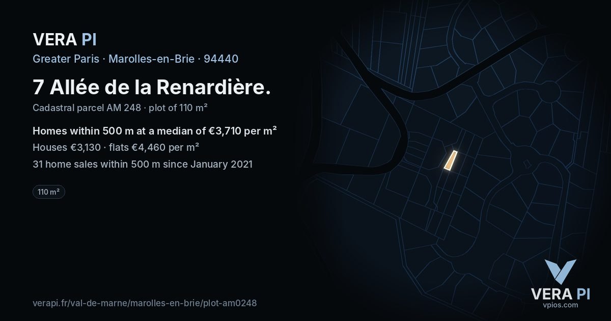 7 Allée de la Renardière, Marolles-en-Brie at night – the plot lit, the parcels around coloured by the prices near them
