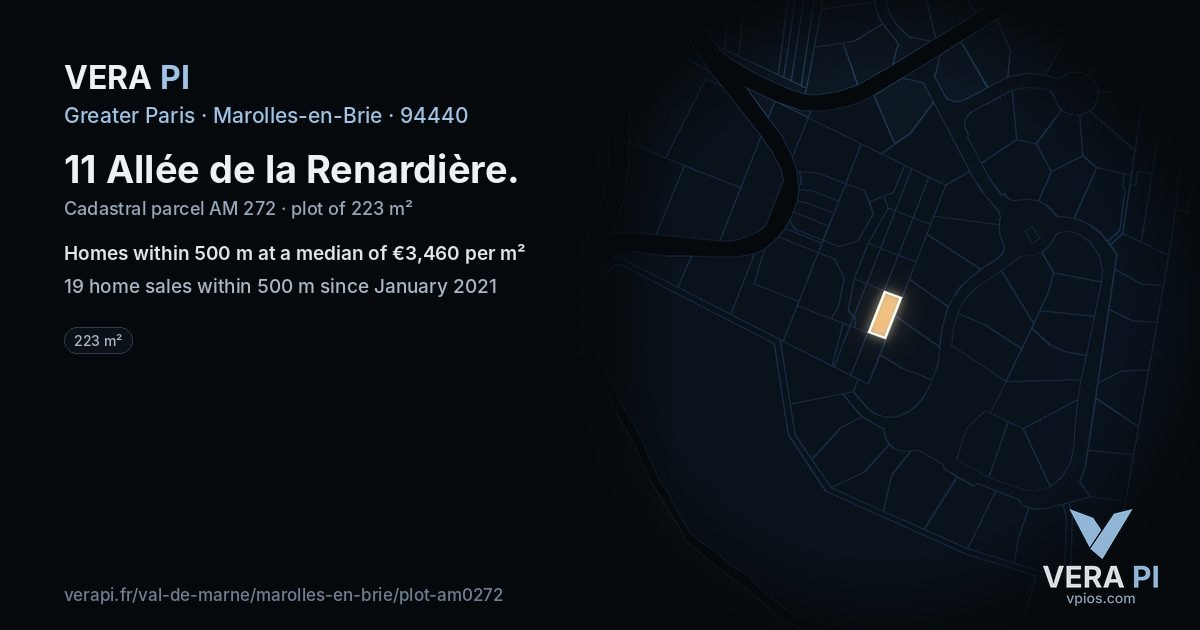 11 Allée de la Renardière, Marolles-en-Brie at night – the plot lit, the parcels around coloured by the prices near them