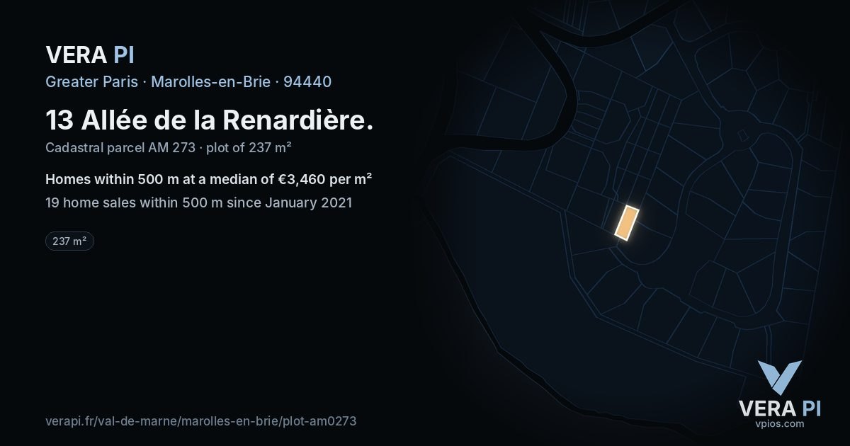 13 Allée de la Renardière, Marolles-en-Brie at night – the plot lit, the parcels around coloured by the prices near them