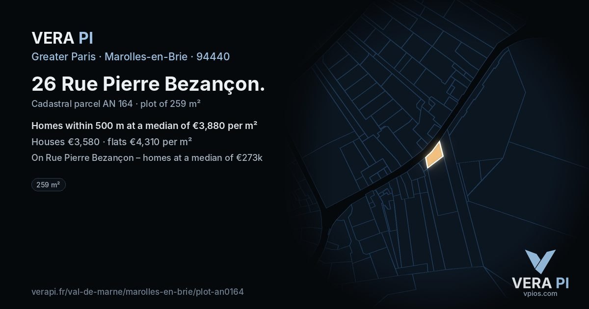 26 Rue Pierre Bezançon, Marolles-en-Brie at night – the plot lit, the parcels around coloured by the prices near them