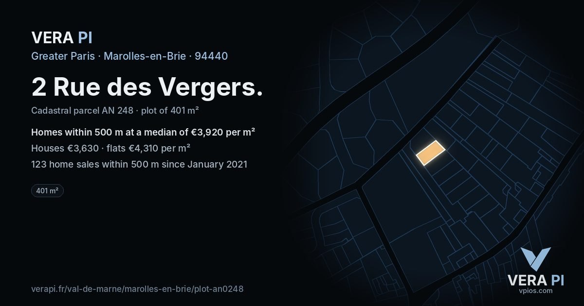 2 Rue des Vergers, Marolles-en-Brie at night – the plot lit, the parcels around coloured by the prices near them