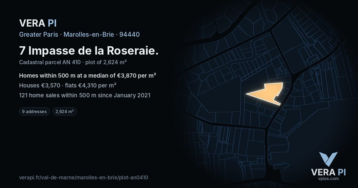 7 Impasse de la Roseraie, Marolles-en-Brie at night – the plot lit, the parcels around coloured by the prices near them