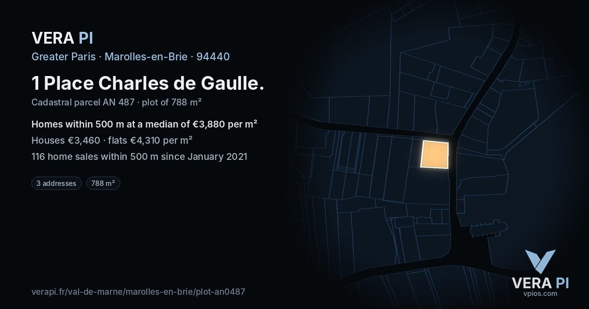 1 Place Charles de Gaulle, Marolles-en-Brie at night – the plot lit, the parcels around coloured by the prices near them