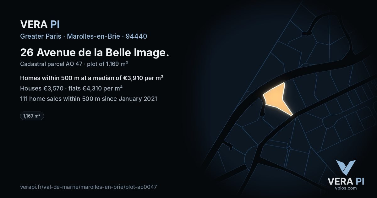 26 Avenue de la Belle Image, Marolles-en-Brie at night – the plot lit, the parcels around coloured by the prices near them