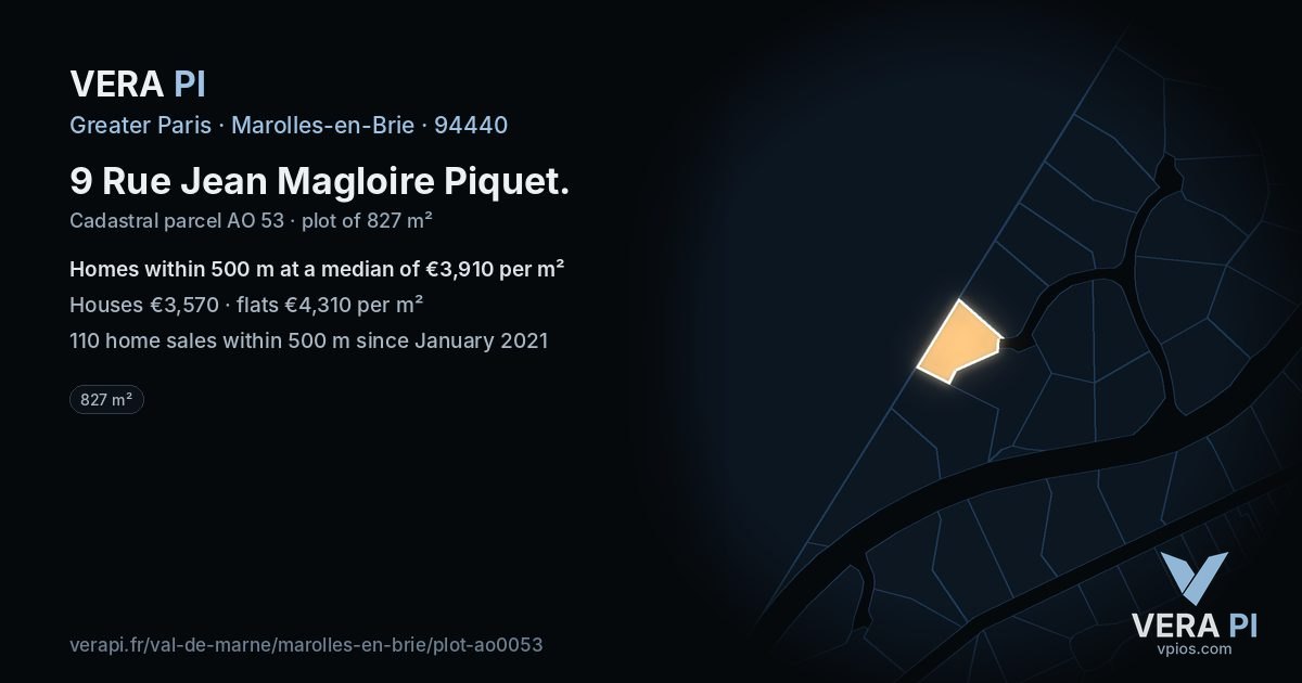 9 Rue Jean Magloire Piquet, Marolles-en-Brie at night – the plot lit, the parcels around coloured by the prices near them