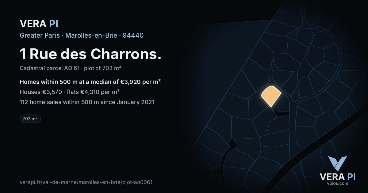 1 Rue des Charrons, Marolles-en-Brie at night – the plot lit, the parcels around coloured by the prices near them