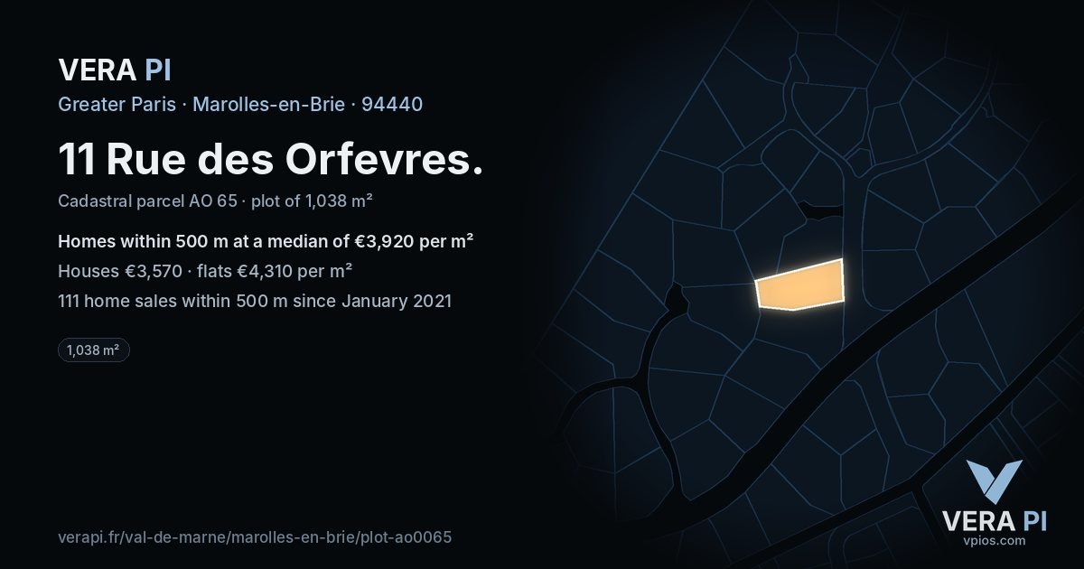 11 Rue des Orfevres, Marolles-en-Brie at night – the plot lit, the parcels around coloured by the prices near them