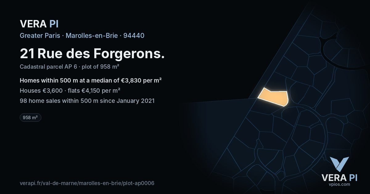 21 Rue des Forgerons, Marolles-en-Brie at night – the plot lit, the parcels around coloured by the prices near them