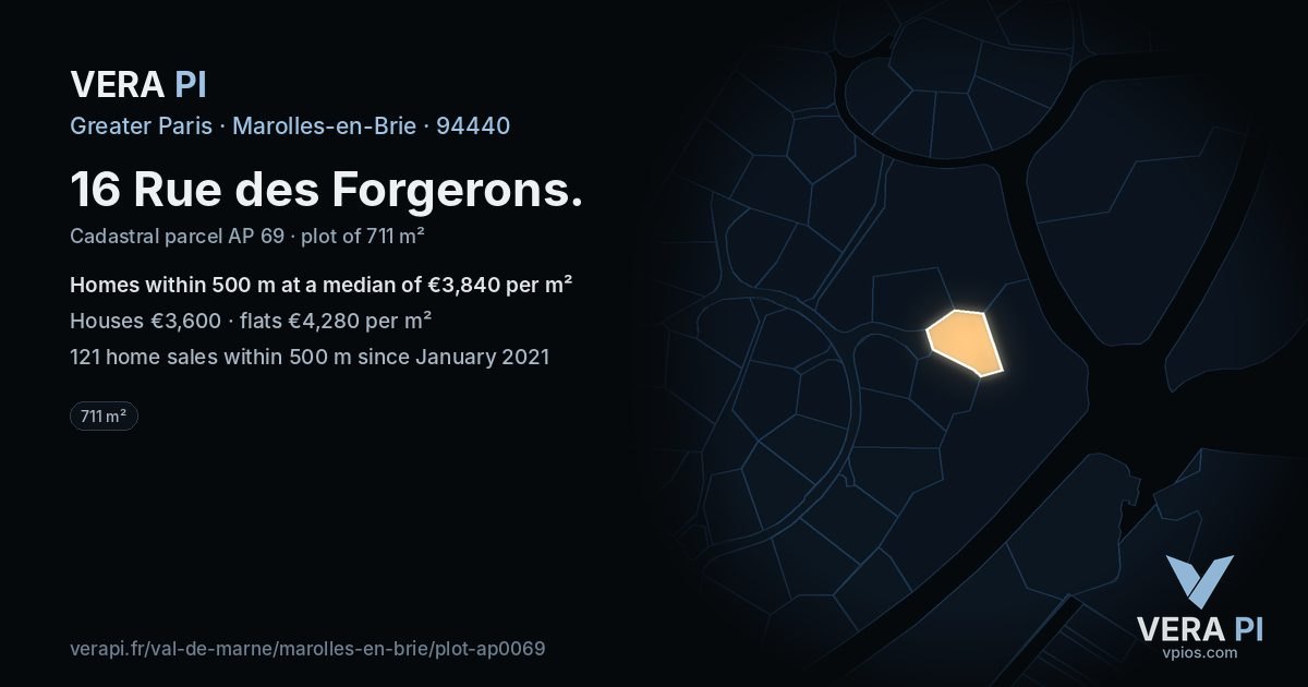 16 Rue des Forgerons, Marolles-en-Brie at night – the plot lit, the parcels around coloured by the prices near them