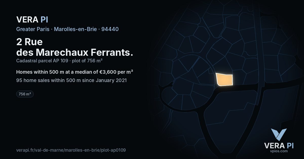 2 Rue des Marechaux Ferrants, Marolles-en-Brie at night – the plot lit, the parcels around coloured by the prices near them