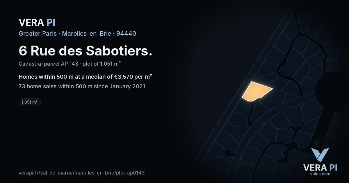 6 Rue des Sabotiers, Marolles-en-Brie at night – the plot lit, the parcels around coloured by the prices near them