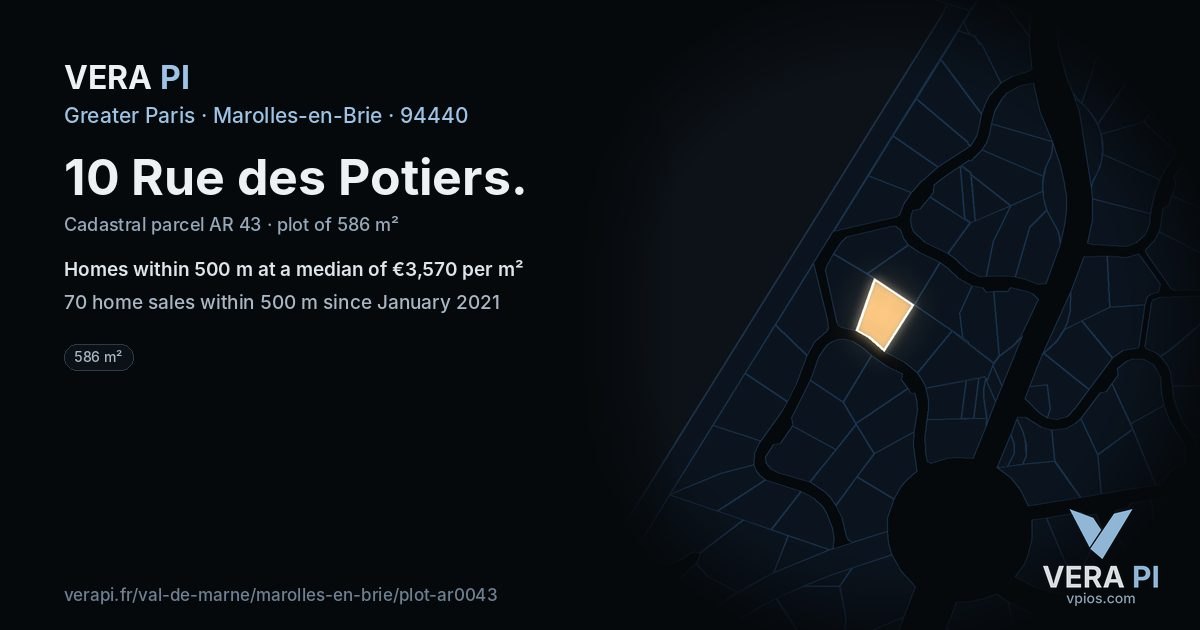 10 Rue des Potiers, Marolles-en-Brie at night – the plot lit, the parcels around coloured by the prices near them