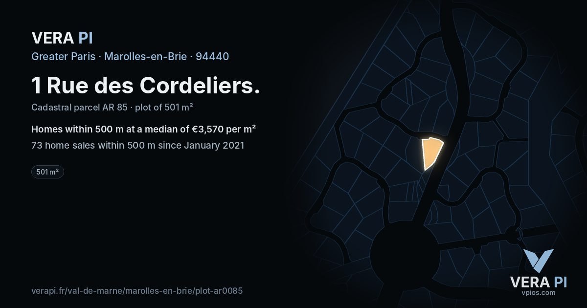 1 Rue des Cordeliers, Marolles-en-Brie at night – the plot lit, the parcels around coloured by the prices near them