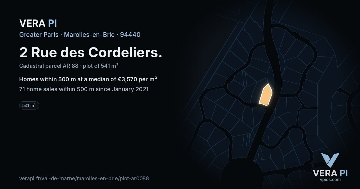 2 Rue des Cordeliers, Marolles-en-Brie at night – the plot lit, the parcels around coloured by the prices near them