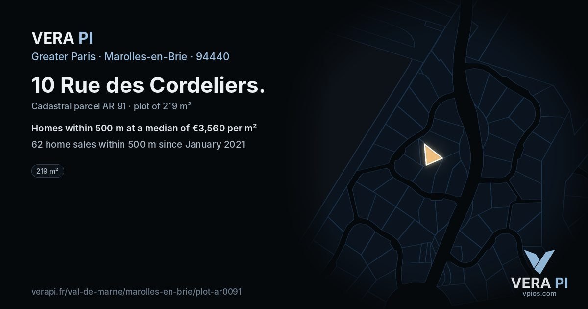 10 Rue des Cordeliers, Marolles-en-Brie at night – the plot lit, the parcels around coloured by the prices near them