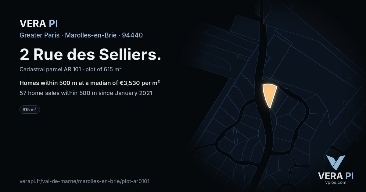 2 Rue des Selliers, Marolles-en-Brie at night – the plot lit, the parcels around coloured by the prices near them