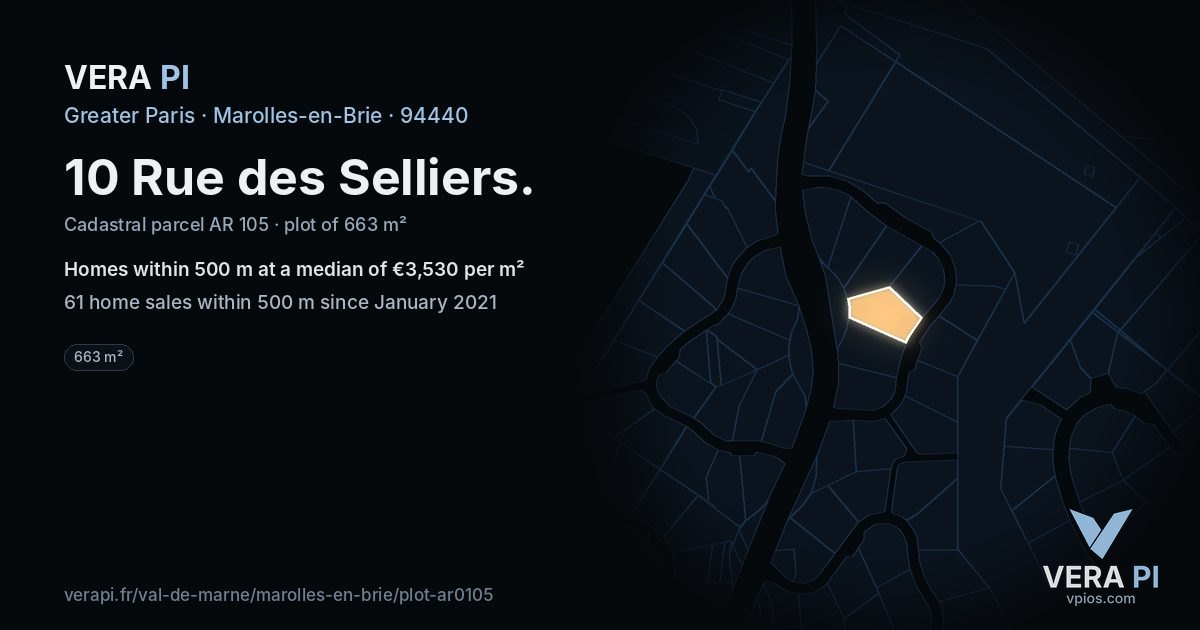 10 Rue des Selliers, Marolles-en-Brie at night – the plot lit, the parcels around coloured by the prices near them