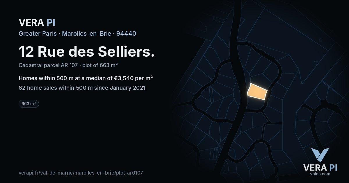 12 Rue des Selliers, Marolles-en-Brie at night – the plot lit, the parcels around coloured by the prices near them