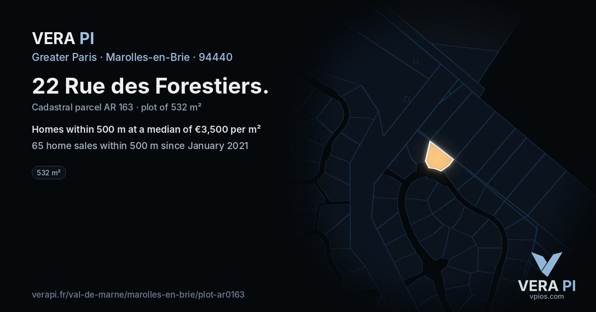 22 Rue des Forestiers, Marolles-en-Brie at night – the plot lit, the parcels around coloured by the prices near them