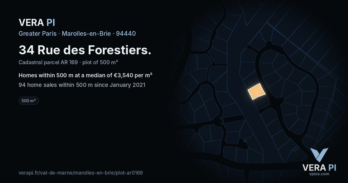 34 Rue des Forestiers, Marolles-en-Brie at night – the plot lit, the parcels around coloured by the prices near them