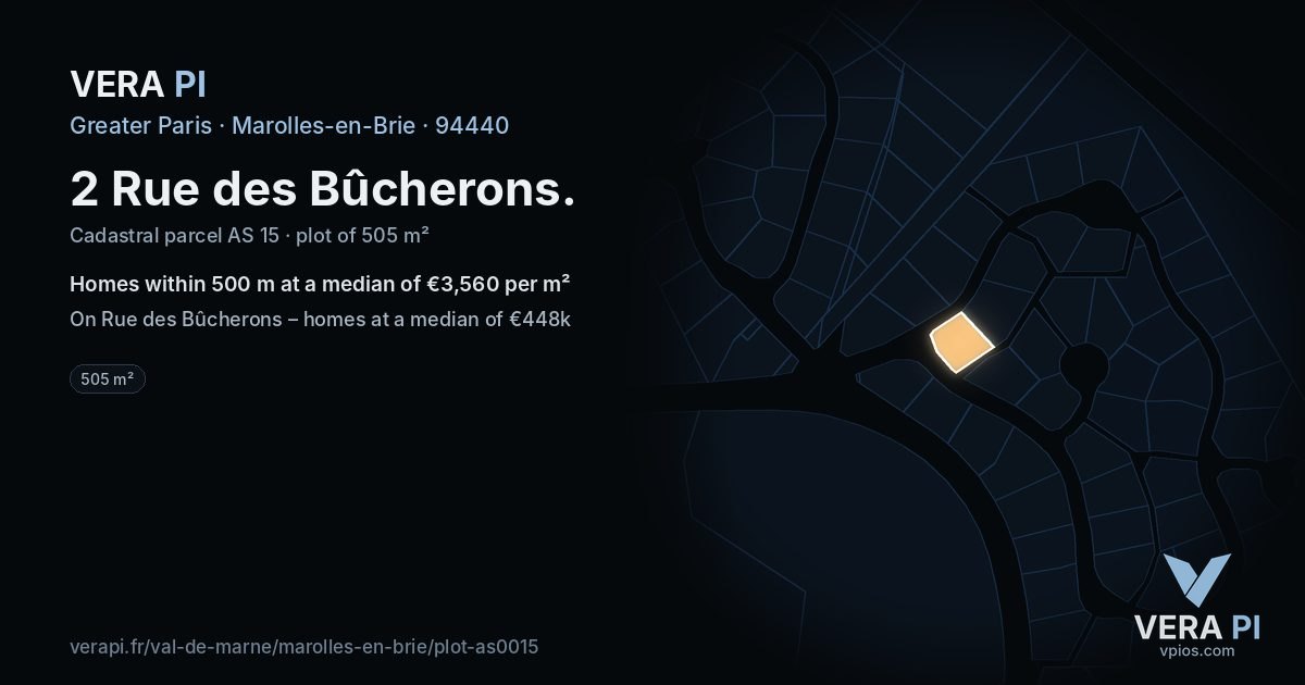 2 Rue des Bûcherons, Marolles-en-Brie at night – the plot lit, the parcels around coloured by the prices near them