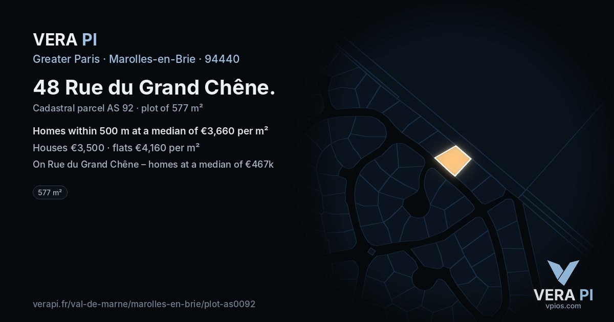 48 Rue du Grand Chêne, Marolles-en-Brie at night – the plot lit, the parcels around coloured by the prices near them