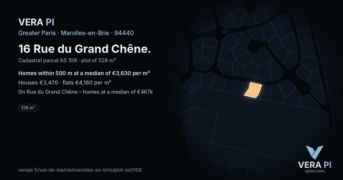 16 Rue du Grand Chêne, Marolles-en-Brie at night – the plot lit, the parcels around coloured by the prices near them