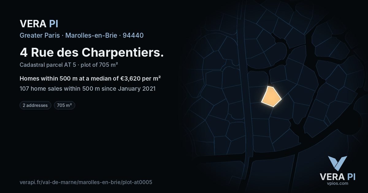 4 Rue des Charpentiers, Marolles-en-Brie at night – the plot lit, the parcels around coloured by the prices near them