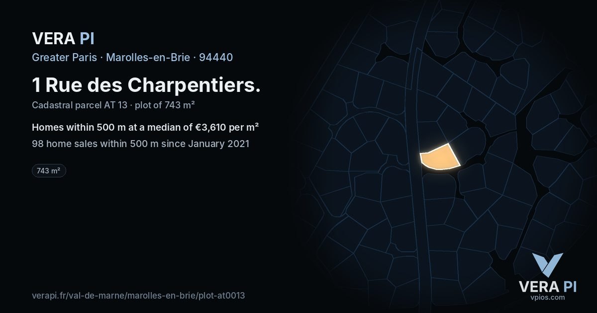 1 Rue des Charpentiers, Marolles-en-Brie at night – the plot lit, the parcels around coloured by the prices near them