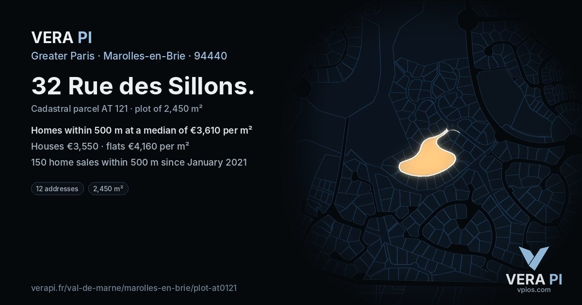 32 Rue des Sillons, Marolles-en-Brie at night – the plot lit, the parcels around coloured by the prices near them