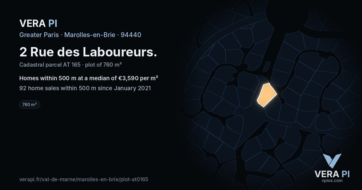 2 Rue des Laboureurs, Marolles-en-Brie at night – the plot lit, the parcels around coloured by the prices near them