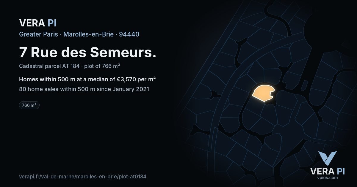 7 Rue des Semeurs, Marolles-en-Brie at night – the plot lit, the parcels around coloured by the prices near them