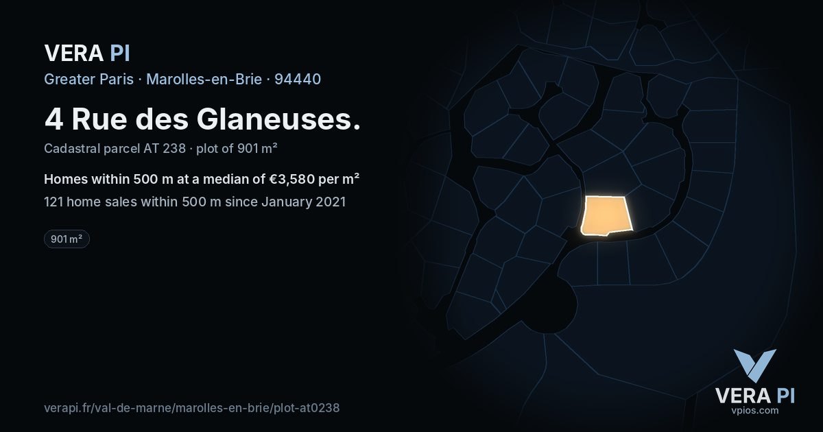4 Rue des Glaneuses, Marolles-en-Brie at night – the plot lit, the parcels around coloured by the prices near them