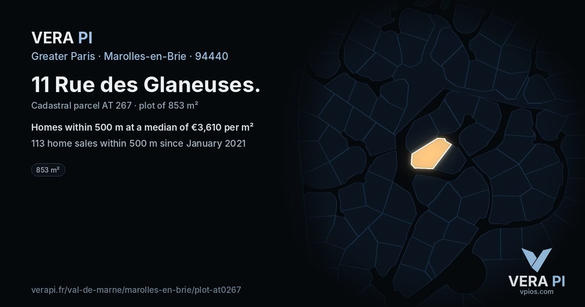 11 Rue des Glaneuses, Marolles-en-Brie at night – the plot lit, the parcels around coloured by the prices near them